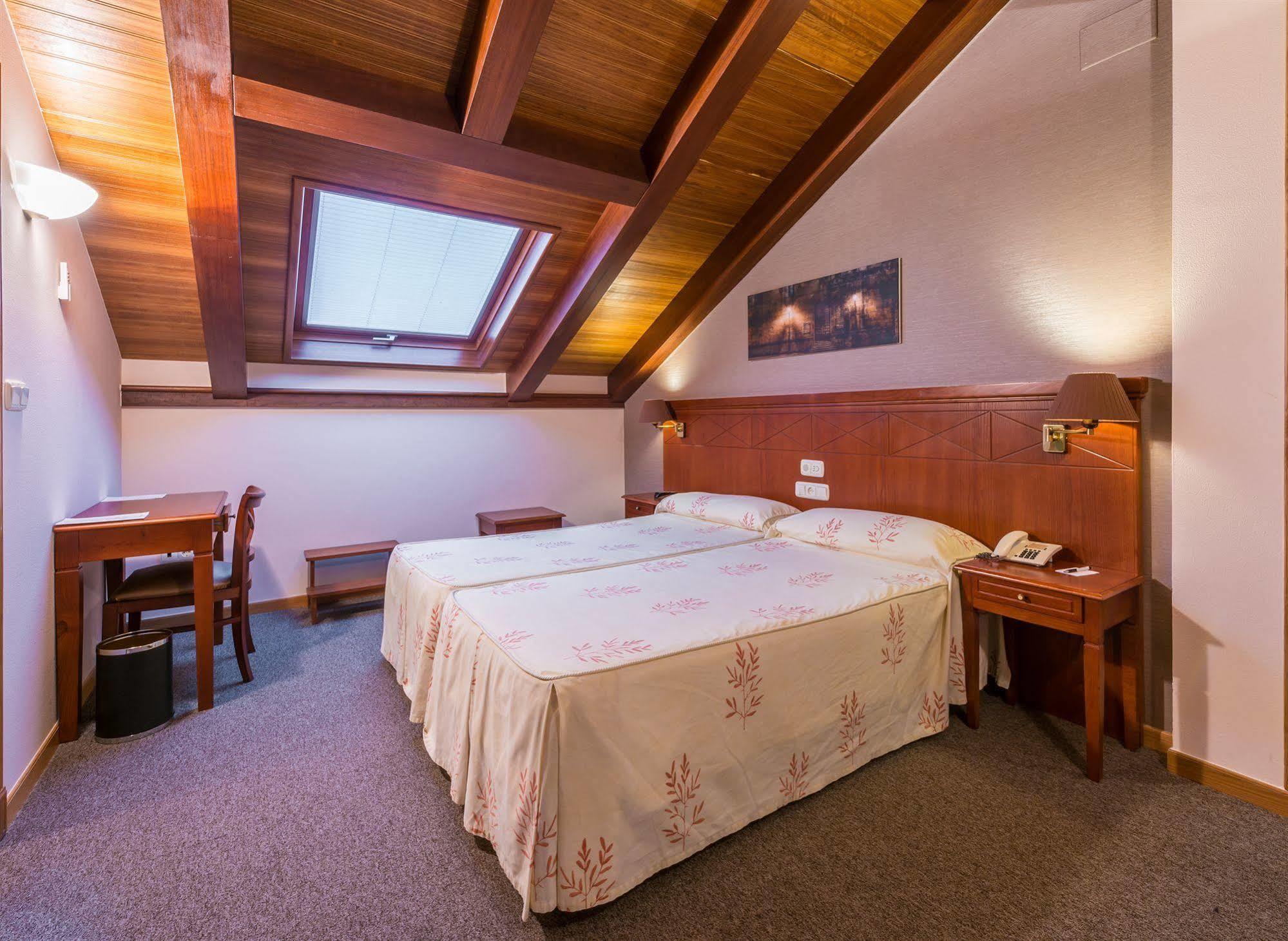 Hotel Herradura Santiago de Compostela Eksteriør billede